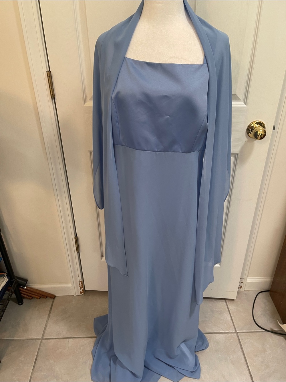 Papell Boutique Light Blue Evening Dress/Prom Fabric and Label Detail Sz 14